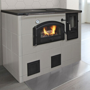 Warma-uunit Serafiina leivinuunilla