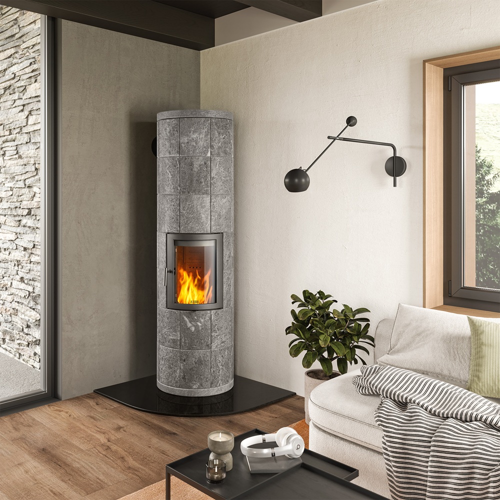 Norsk-Kleber-Babina-vuolukivitakka-soapstone-fireplace-1