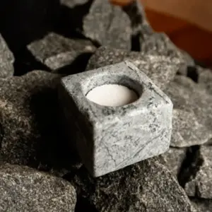 Atlantin merisuolla ja ILMARI KUURA™ vuolukivialusta